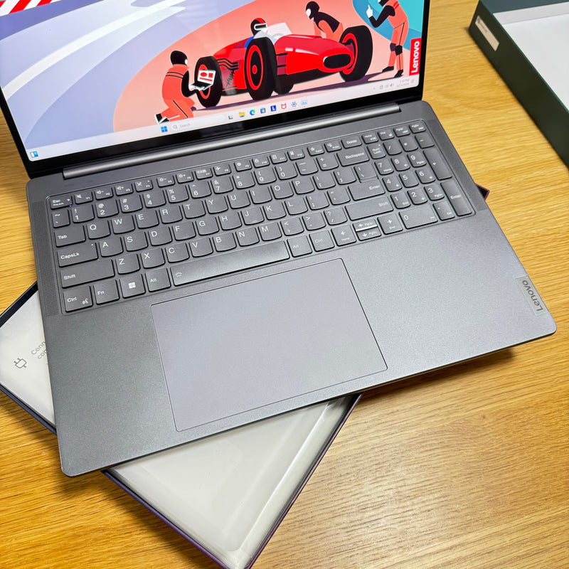 Lenovo Yoga Pro 9i (16”, Gen 8, 32GB RAM, 2TB SSD, RTX4060, 3.2K IPS, Win 11 Pro) [Like New]